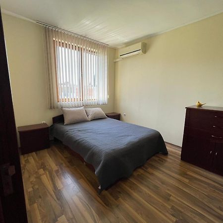 Private Apartments In Apolon ラヴダ エクステリア 写真